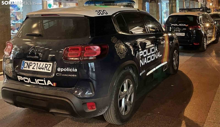 Detenidos por entrada violenta en domicilio y agresión a la Policía