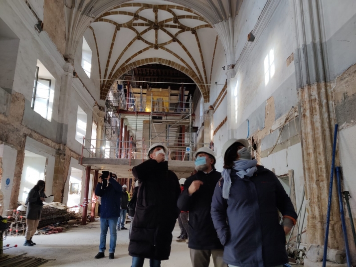 Mínguez visita las obras de Santa Clara, que estarán terminadas este año