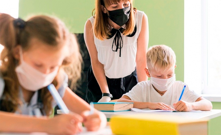 Castilla y León, y sus alumnos, pendientes de lo que diga el Gobierno sobre las mascarillas