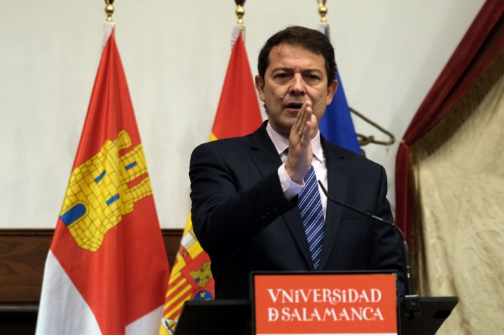 Mañueco defiende que la libertad de información es el oxígeno de la democracia