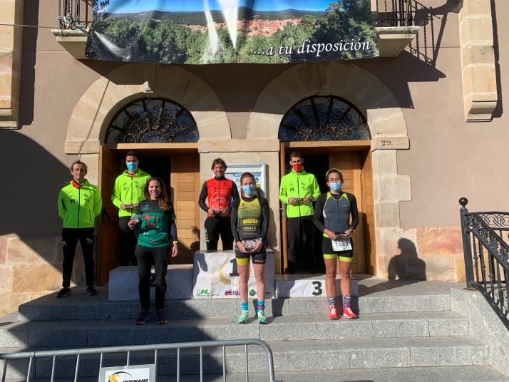 Fernández y Quintans se llevan la victoria en el duatlón de Navaleno 