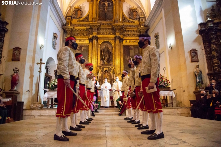 GALERÍA: San Leonardo vibra de nuevo al ritmo de su Paloteo