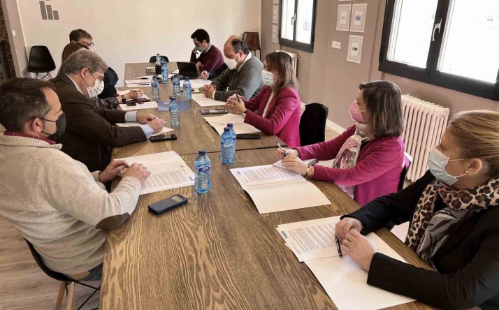 Rocío Lucas: El PP aprobará una batería de medidas para municipios en riesgo de despoblación