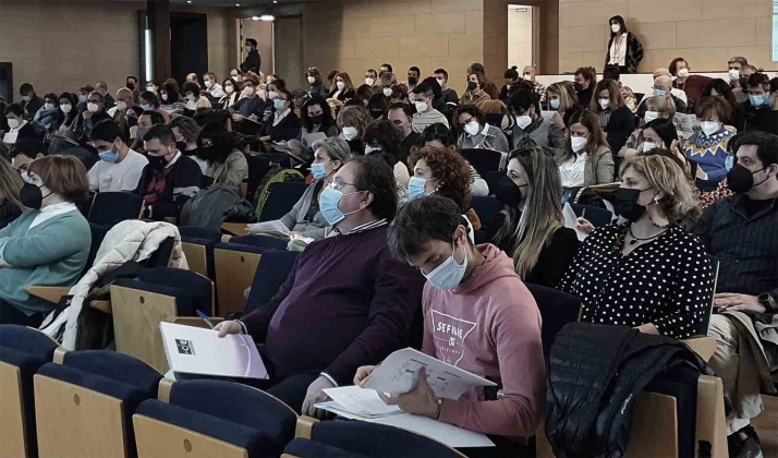 130 docentes de Castilla y León comienzan a formarse en la renaturalización de patios escolares