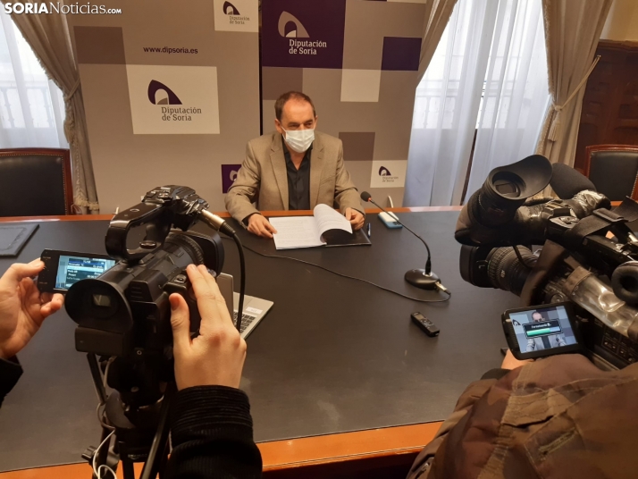 Serrano confía en que, tras las elecciones, se acelere la reestructuración de los bomberos en Soria