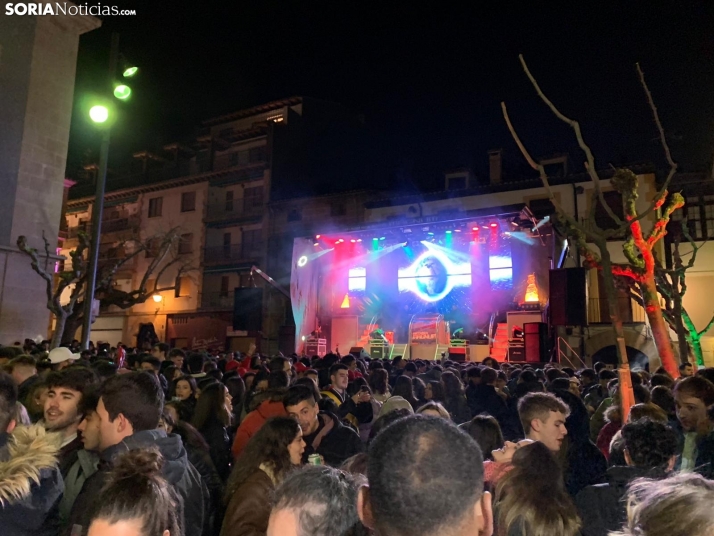 Vídeo: las verbenas inundan de fiesta El Tubo de Soria dos años después