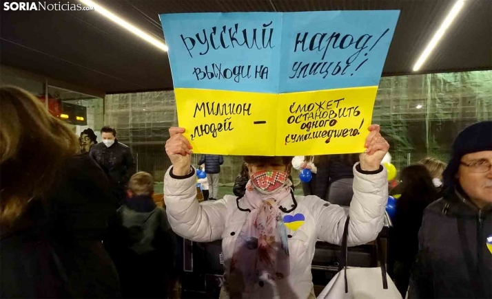 Soria se tiñe de amarillo y azul