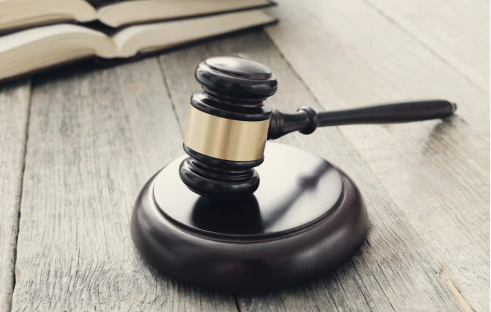 Los hermanos Esteve denuncian al juez que decidió que se debía jugar el Numancia-Lleida