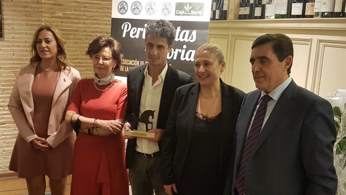 El director Roberto Monge recibe el Premio Monreal 2022