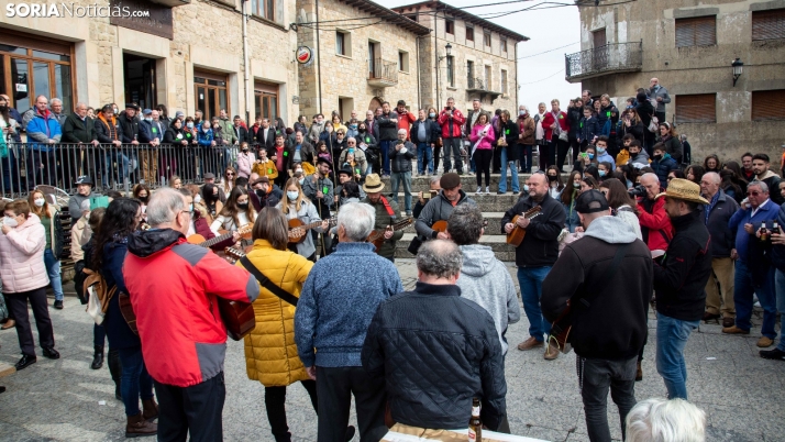 GALERÍA: Duruelo sonríe y canta, recupera la Ronda por Carnaval