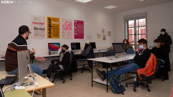 Los estudiantes de la Escuela de Arte conocen el know-how de las empresas sorianas