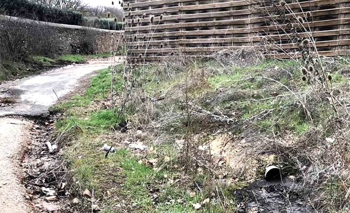 Alertan sobre la existencia vertidos contaminantes en la zona del Mirón