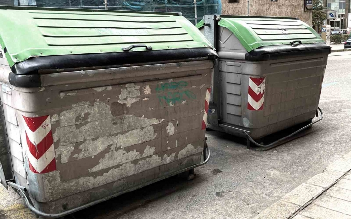 Acusan al Ayuntamiento de pisotear la legalidad con el pliego de basuras