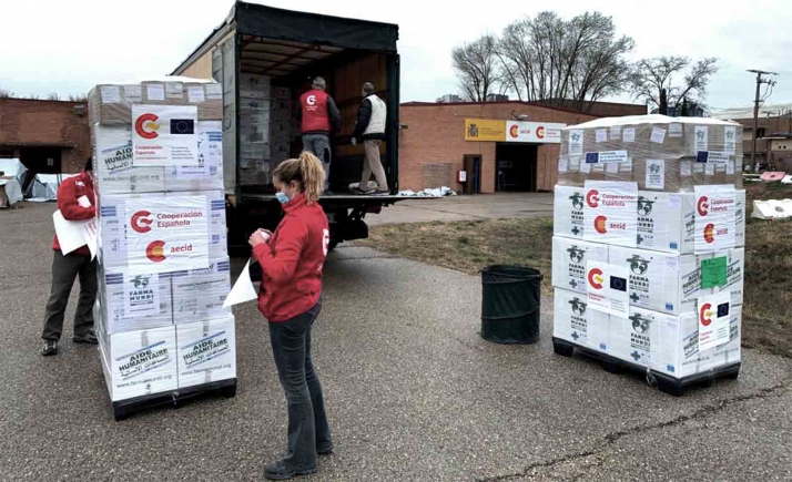 Los farmacéuticos piden la utilización de ONGs especializadas para la donación de medicamentos a Ucrania