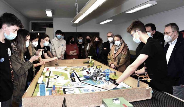 El IES Machado retoma la competición de robótica ‘First Lego League’
