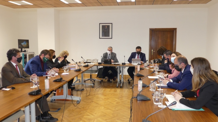 El Gobierno traslada a SSPA que quiere aplicar las ayudas al funcionamiento, pero que hay guerra en Ucrania 