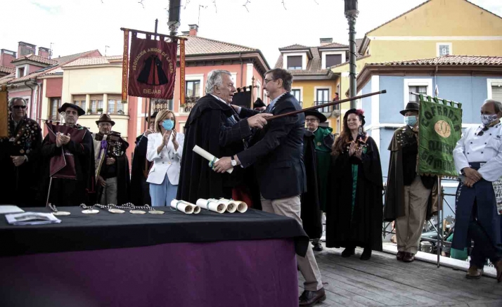 El soriano Samuel Moreno, investido Caballero de la Orden de Sabadiego