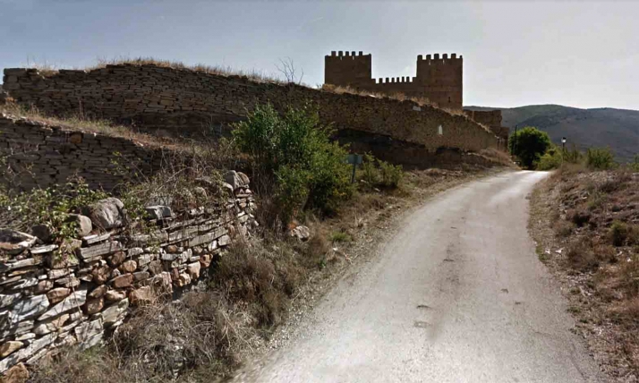 Autorización para obras en un paseo de Yanguas