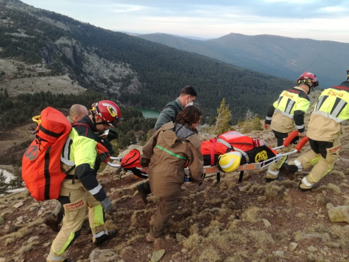 Rescatada una persona de 70 años en el mirador de la Laguna Negra