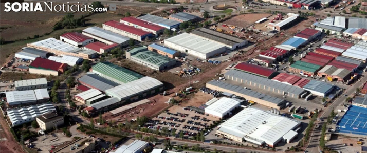 Certificadas actuaciones por 200.000€ en el asfaltado del polígono de Las Casas