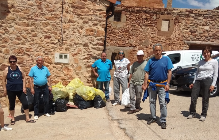 Campaña de limpieza en Montejo de Tiermes