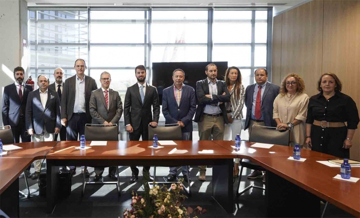 Compromiso de la Junta para la defensa del sector del comercio, estratégico para Castilla y León