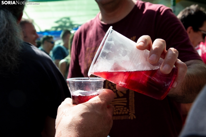 Los distribuidores alertan: La huelga interruptus de transporte pone en peligro las fiestas de San Juan