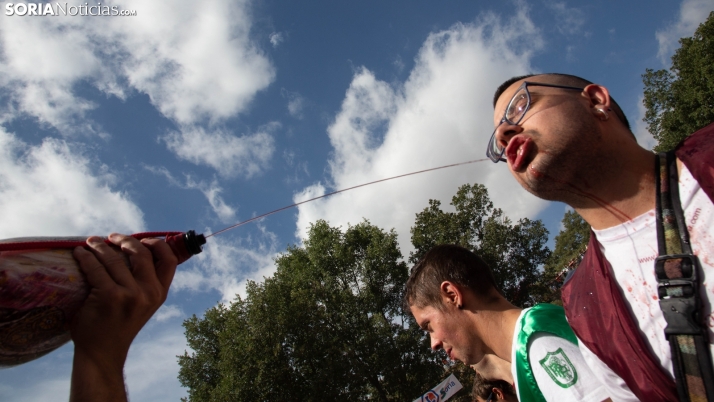 FOTOS: Los sorianos se beben por litros la alegría en los chiringuitos de La Saca