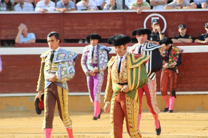 Galería de la corrida del Domingo de Calderas