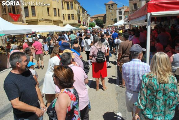 Almarza recupera su Mercado Tradicional