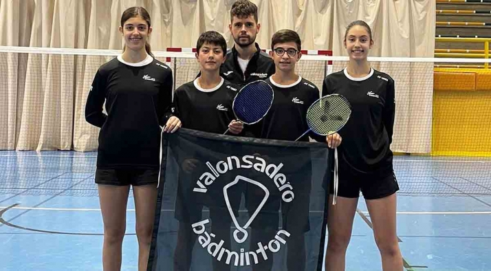 Cierra el curso para el Valonsadero Bádminton
