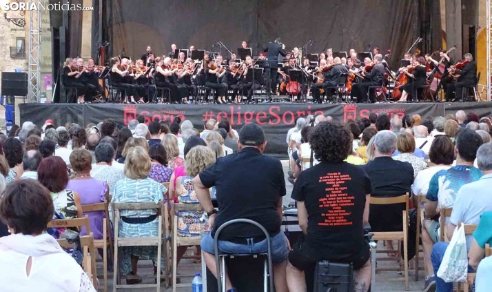  FOTOS | Multitudinario concierto de la OSCyL en Soria