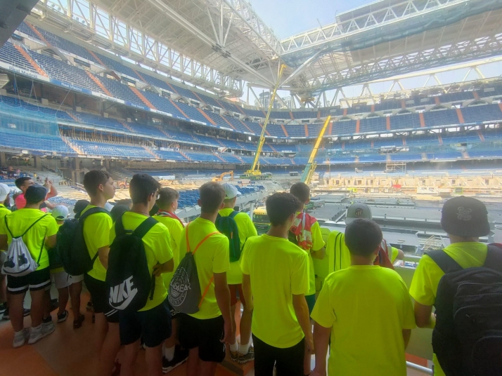 El Calasanz visita el Santiago Bernabéu