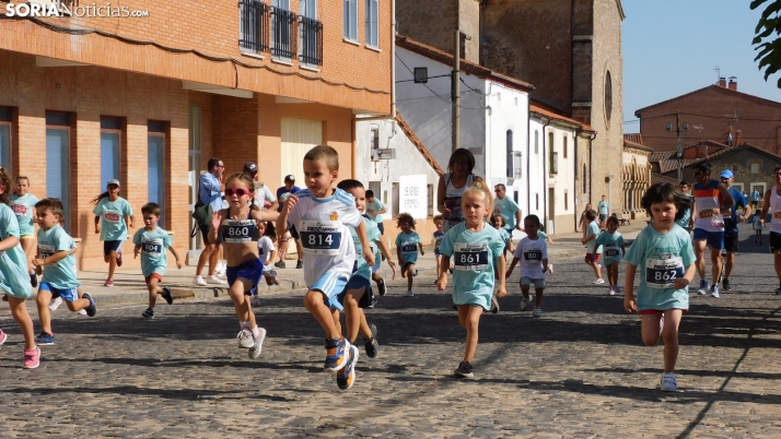 En imágenes: Quintana y el atletismo recuerdan a Diego Barranco