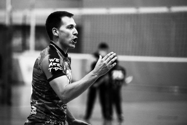 Álvaro Hernández y Juan Ignacio Osuna, nuevos entrenadores de los equipos senior del Sporting Santo Domingo