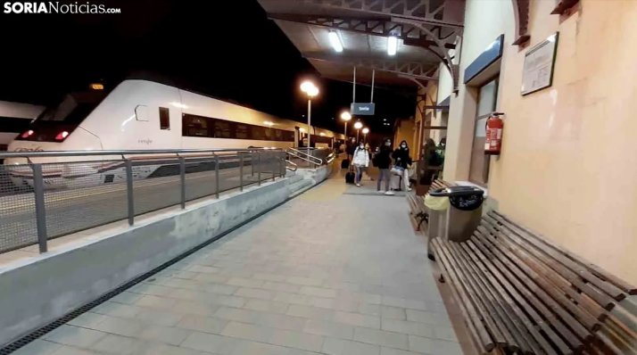 Esto es lo que deberás hacer para conseguir tu abono gratuito de tren