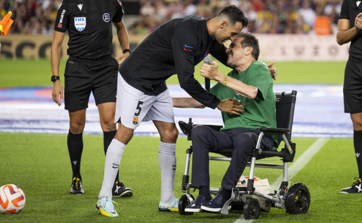 Barcelona y Manchester City golean a la ELA, apoyando la lucha de Unzué