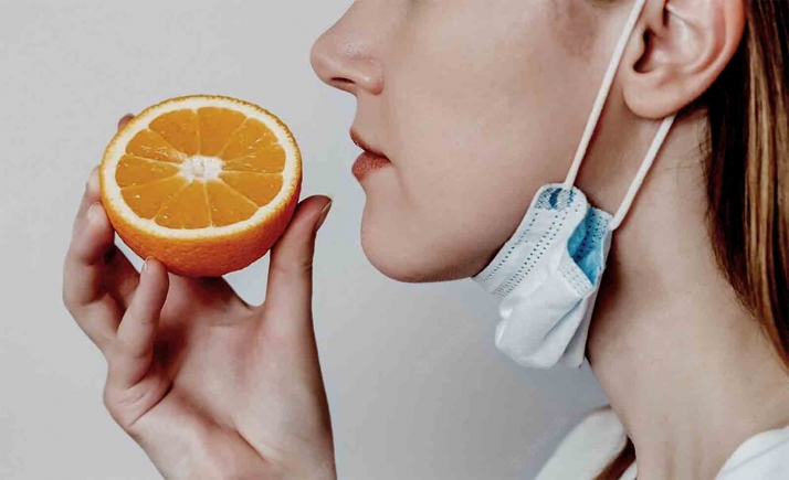 Un estudio relaciona la alteración del olfato o del gusto pos-COVID-19 con problemas de memoria