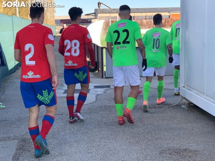 Los capitanes Sánchez y Ebri afrontan con ambición el derbi entre Almazán y Numancia B