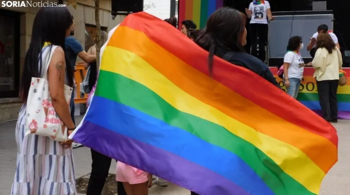 Juventudes Socialistas de Castilla y León denuncia la negativa de la Junta de Castilla y León a la creación de un observatorio LGTBI