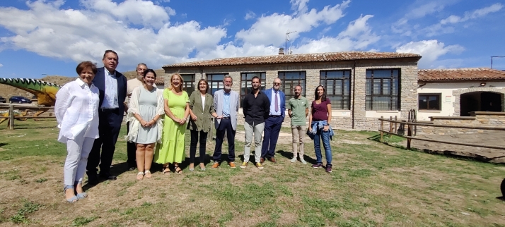 Oficial | Reabre la escuela de Villar del Río 43 años después