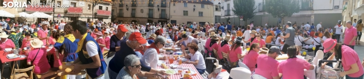 Galería de imágenes: alubiada en Ólvega para unas 3.200 personas