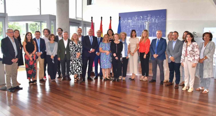 Escuelas e Institutos de la Administración pública, eje clave para la mejora del servicio público