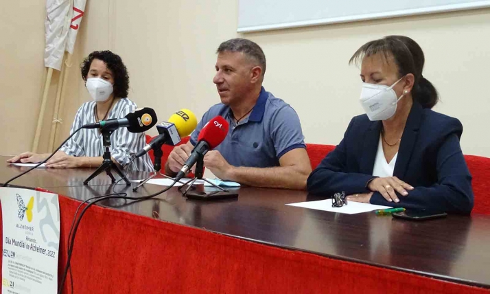 Los fondos para la investigación de la alopecia duplican a los del Alzheimer