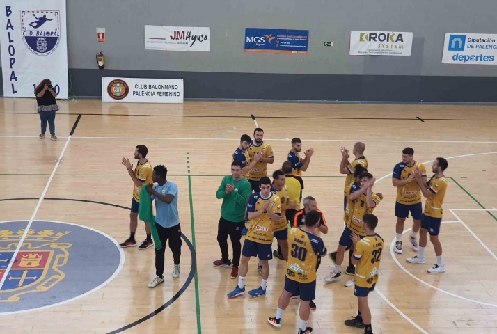 Victoria a domicilio del BM Soria en Palencia