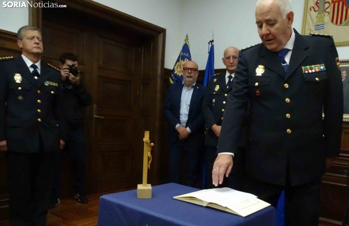 FOTOS | Así ha sido la toma de posesión del nuevo comisario en Soria