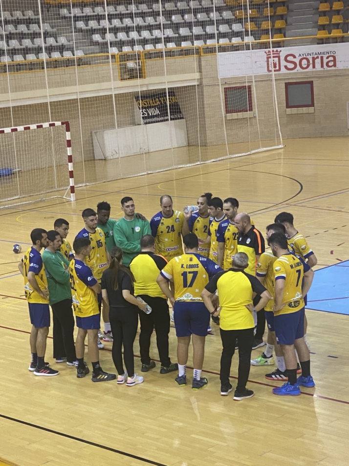 El BM Soria comienza la temporada con una victoria ante el Lafuente Pereda (39-35)
