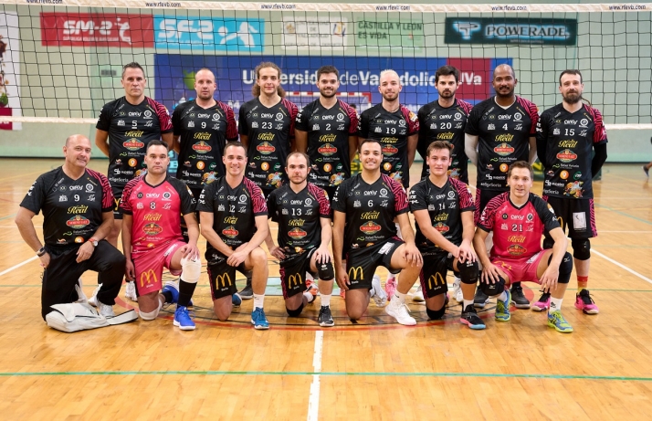 El Sporting Santo Domingo sigue creciendo y se hace con la victoria ante el Recuerdo (1-3)