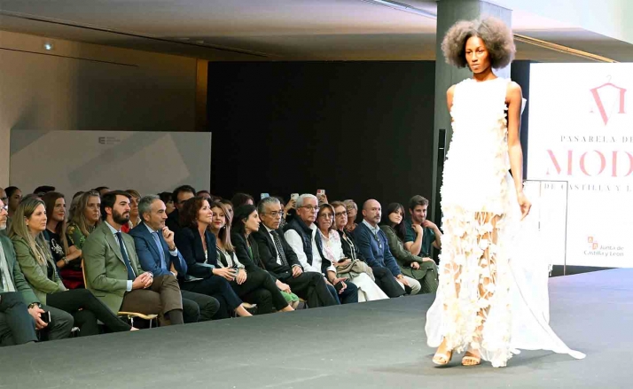 Abre la XXIV Pasarela de la Moda de Castilla y León con el objetivo de impulsar al sector textil