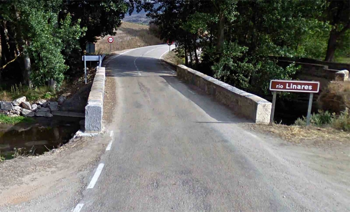 El lunes, corte de un tramo de SO-630, en la salida de San Pedro Manrique en dirección a Matalebreras